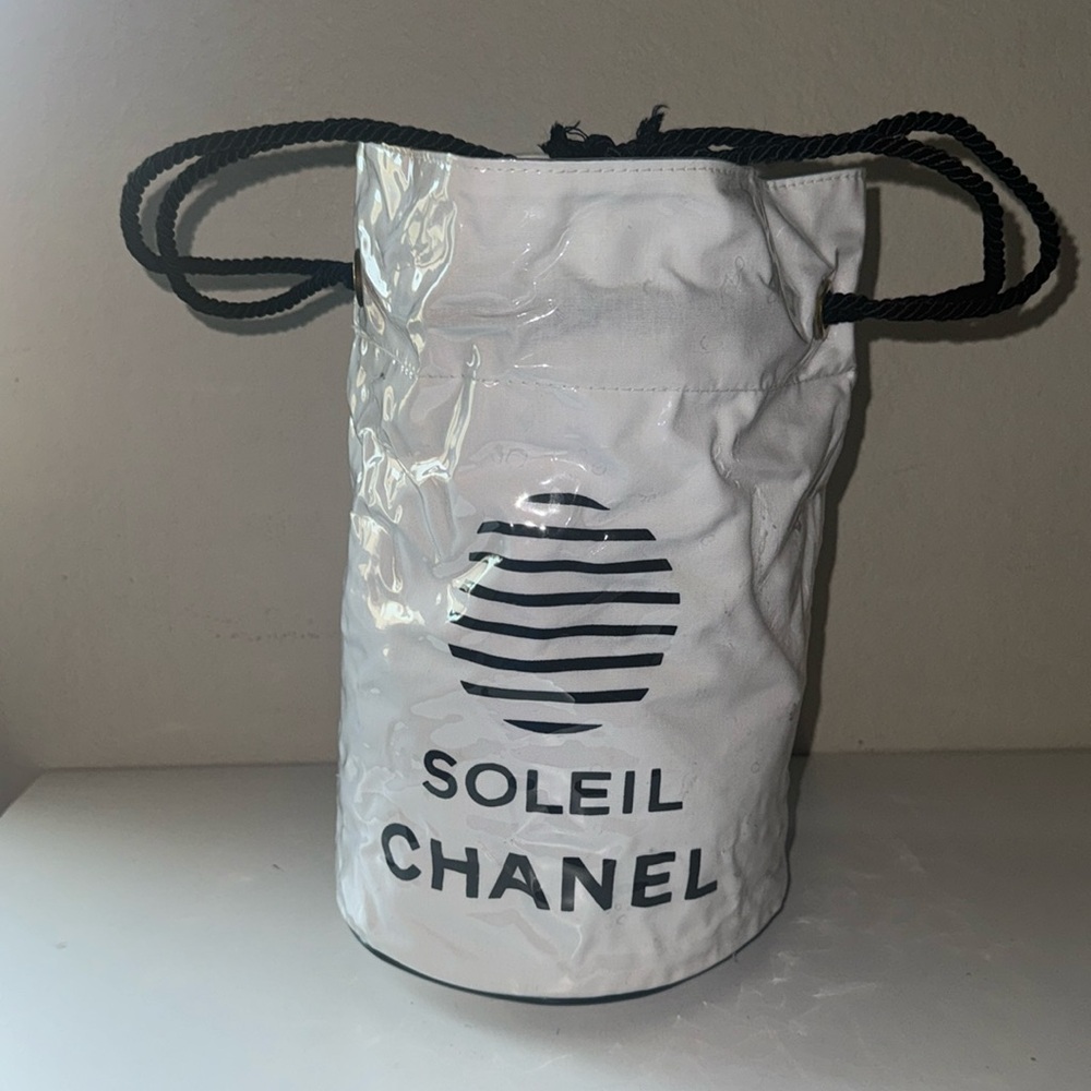 Authentic soleil Chanel beach tote very rare VTG